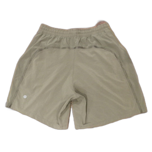 Lululemon Athletica Green Shorts Men's Size Medium - Picture 2 of 2